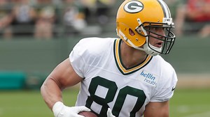 🇦 Pro Bowler 🇧 All-Pro 🇨 Other What kind of Green Bay Packers debut season will Jimmy Graham have? (via NFL Network) | NFL