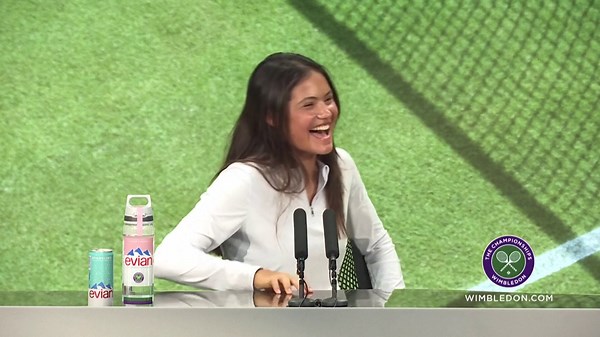 Watch Emma Raducanu's reaction to Carlos Alcaraz romance rumours