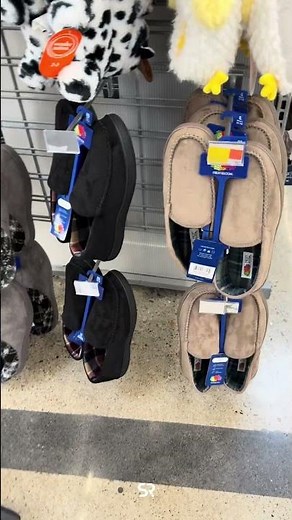 LifeTouch Health “Elf Squad” tree at the Garland County Library