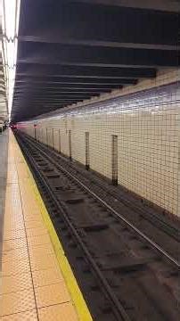 Queens Bound R46 C train leaving Euclid Avenue