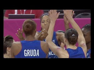 Aux Jeux Olympiques de #Paris2024, 1 athlète sur 2 sera une femme 👊