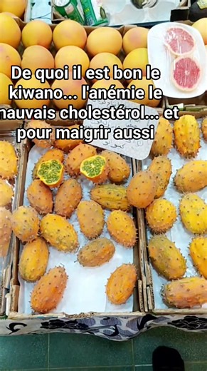 Que savez-vous du kiwano… et quels sont ses bienfaits ? Il contribue à la production de globules rouges, régule le cholestérol et est utile dans un régime amaigrissant. Bonne chance et que Dieu vous guérisse tous ! | Fruits miel saint Hubert