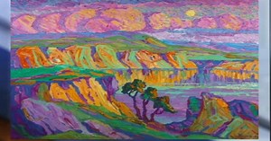 Auction raises $420,000 for scholararships