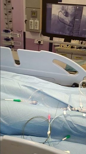 Demo prosedur masukkan stent dan belon untuk pesakit jantung