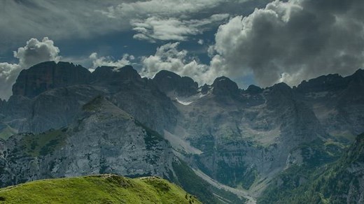 Free Mountain Videos: 4K & HD | No Watermark | Download Now