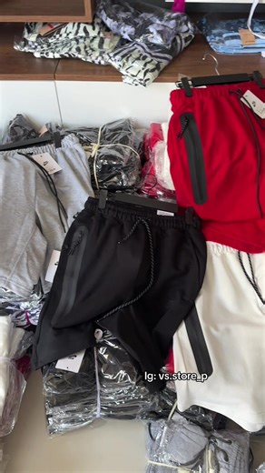 Shop New Nike Tech Gear in Lima, Peru