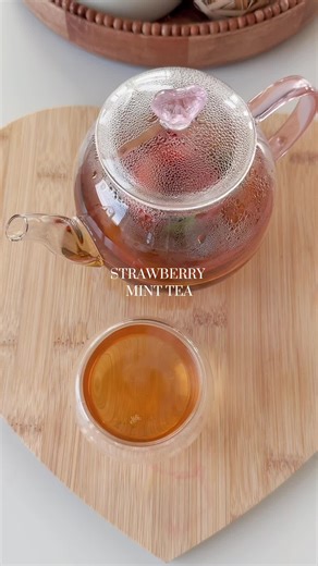 Delicious Strawberry Mint Tea Recipe for Valentine's Day