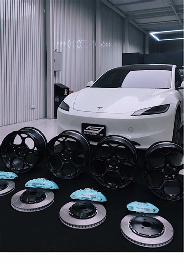 Exploring the NeoTech EVO 6P Unplugged Performance for Tesla Model 3