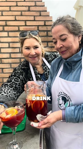 Tourists always ask me:“Where is the best paella in Valencia”🥘