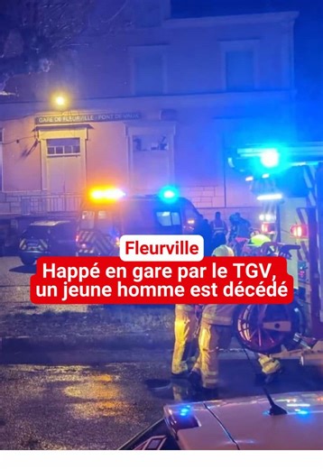 🔴 Un jeune homme qui se trouvait à proximité des voies, au niveau de la gare de Fleurville , a été happé au passage d’un TGV circulant en direction de Lyon. ➡️ Plus d'infos sur lejsl.com #TGV #SNCF #Accident #Fleurville #Saoneetloire