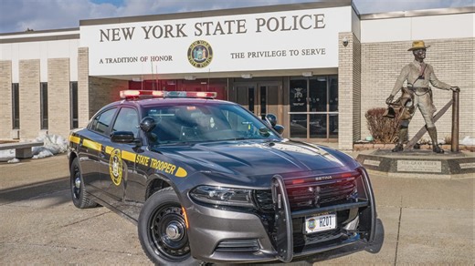 New York State Police cars to change colors