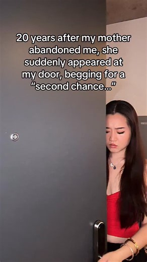 71K views · 3.2K reactions | Not the superglue Inspired by the first segment from VHS Halloween #horror #movie #horrormovies | Heidi Wong | Facebook