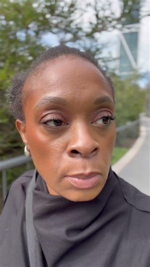 Everyday Glam: Soft Polish for a Perfectly Effortless Look