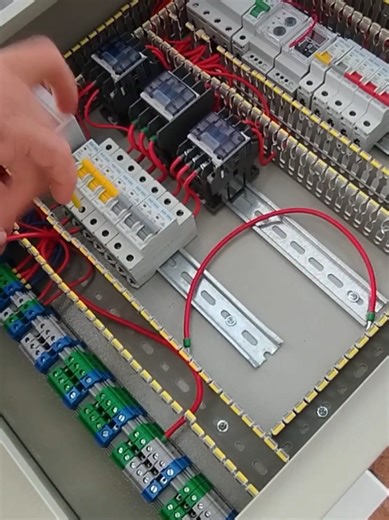Industrial Panel Wiring Training ⚡ (With Diagram) #IndustrialElectrician #ElectricalPanel #PanelWiring #ElectricalTraining #DistributionBoard