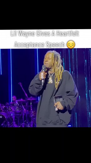 Lil Wayne Emotional Acceptance Speech at The Global Impact Award Ceremony