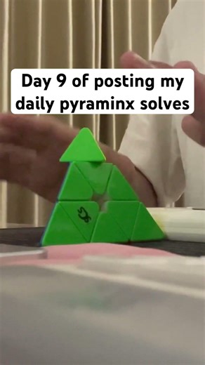 2.10 seconds solve #pyraminx #rubikscube #shorts