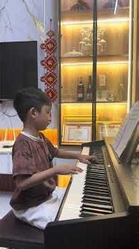 Symphony No.40 Piano . MH 7 tuổi (18/4/2026)