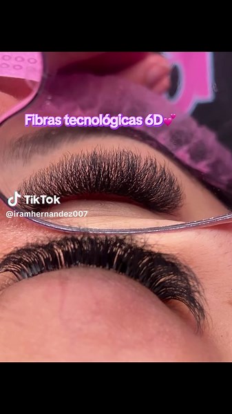 Fibras tecnológicas 6D para pestañas impactantes