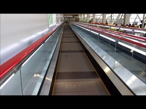 【関西国際空港】動く歩道の紹介（ムービング・ウォーク）