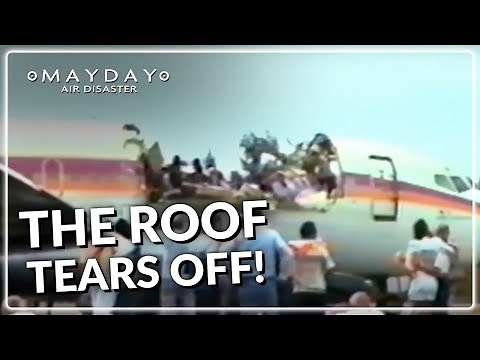 Flight Crew Saves 95 Lives! | Mayday Air Disaster