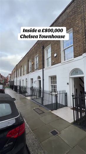 Chelsea townhouse is available through fractional ownership. • 1/8 equity share • Around 6 weeks per year • Real property ownership (not a timeshare) Price: $1,099,000 / £816,480 For more information: 📧 info@corbangroup.co.uk 📞 020 4534 7006