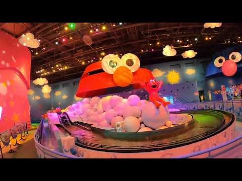 Elmo's Bubble Bubble Ride at Universal Studios Japan USJ