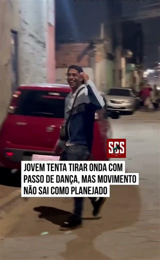 JOVEM TENTA TIRAR ONDA COM PASSO DE DANÇA, MAS MOVIMENTO NÃO SAI COMO PLANEJADO