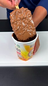 Look what an incredible idea for making popsicles at home right in a milk carton | Very Yummy