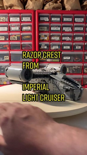 Creating the Razor Crest from the Imperial Light Cruiser