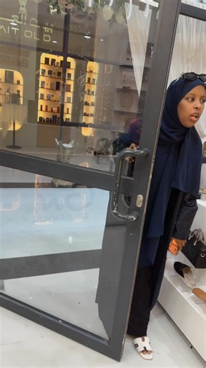 @Xamdi_yarisey_Make up art 🐬💄@Hibaaq gobaad @Dhambaal digital @Edebsanhaji👸💕 @zaynap_yarey_arts🖌 @Aasiyo beauty 🧝🏻‍♀️ @Ali zaki @culusey @Happyahmedhilwa