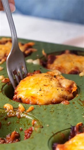 Mini Baked Zucchini Lasagna Bites (Low Carb & Gluten Free!) ✨️ Comment "recipe" below & we'll send you the direct link! These hearty zucchini lasagna bites are full of meat and cheese so you get all the flavors and satisfaction of traditional lasagna without the heavy carbs! Thanks to the hearty meat & cheese combo, you’re getting all the flavors and satisfaction of lasagna in these mini baked zucchini lasagna bites, without the heavy carbs found in typical lasagna! Do yourself a huge favor and 