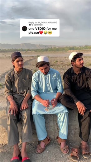 Replying to @IM_TOXIC GAMING ▪ whatsapp dor ho s roghai 🤣 #cbzafran #whatsappcomedy #funwalajosh #cb777 #tanky #fypagain