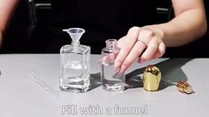 Yebeauty Perfume Travel Refillable Bottles, 3pcs 30ml Glass Travel Perfume Bottles Refillable Empty Perfume Atomizer Sprayer Bottle for Perfume Cologne, Blue