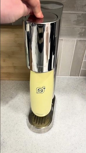 How fizzy does water get in a Sodastream? #sodastream