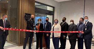 SSM Health officially opens new clinic on Madison's south side