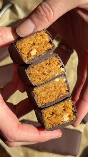 These homemade butterfingers are just like the candy you know and love – crispy, buttery, rich, and coated in chocolate. | Crowded Kitchen