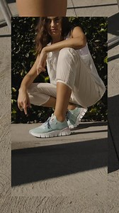 Step into the spring season with Hunter Boots. | Hunter Boots