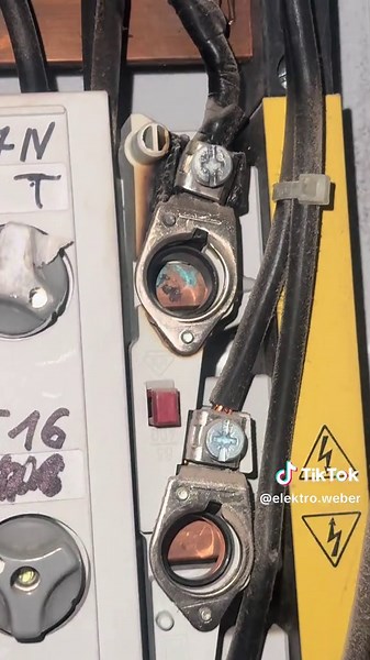 Understanding Sanirung in ElektroWeber Installations