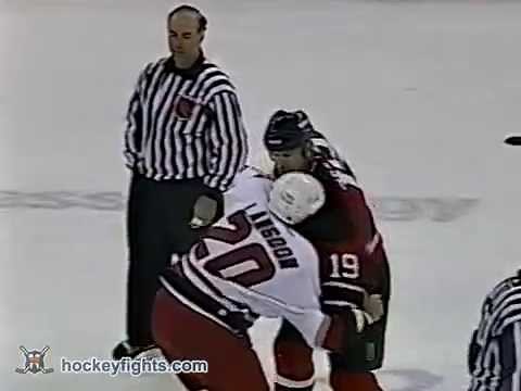 Jim McKenzie vs Darren Langdon Oct 19, 2002
