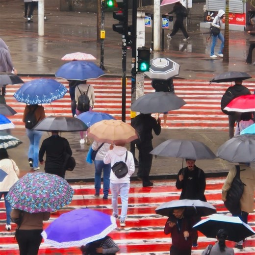 BH está em alerta de chuva com raios e vento nas próximas horas