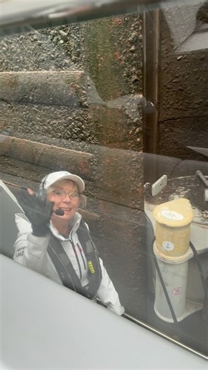 Unbound in the Tennessee river going through the Nickajack lock headed to Chattanooga on the Great loop! #themysticventure #aglca #thegreatloop #hatteras #nebo #boatingwithdogs #fyp #simradyachting #nickajacklake | The Mystic Venture