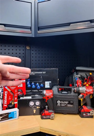 New Air Con engineer starting in just over a month 👊 Been pulling together a fresh kit ready for him — getting everything set up properly from day one. This is just some of the gear going in… but I know every aircon engineer has their go-to tools 🔧❄️ So I’m throwing it out there — Aircon engineers… what tools can you not live without? Anything you’d recommend we add to the kit? Always looking to improve and invest properly in the team. #AirConditioning #HVAC #AirconEngineer #ToolsOfTheTrade #H