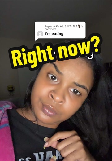 Replying to @❦V A L E N T I N A🦶🏿 Two things can be true #oddlysatisfying #satisfying #earflakes #asmrvideo