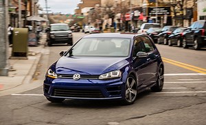 2017 Volkswagen Golf R: Der Uber Golf