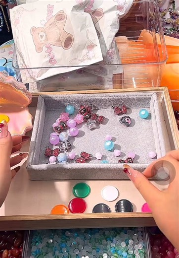 Unique DIY Bead Creations with Billie’s DIY Club