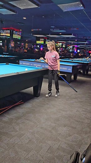 Savannah “The RoadRunner” Easton Break master! | The Sharkstream