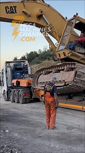34K views · 584 reactions | Unloading Excavator on Trailer #megamachineschannel #machinery #work #transport | Mega Machines Channel | Facebook