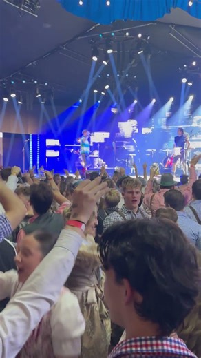 Nach Links, Nach Rechts - Mountain Crew - Oktoberfest Sittard - #oktoberfest #MountainCrew