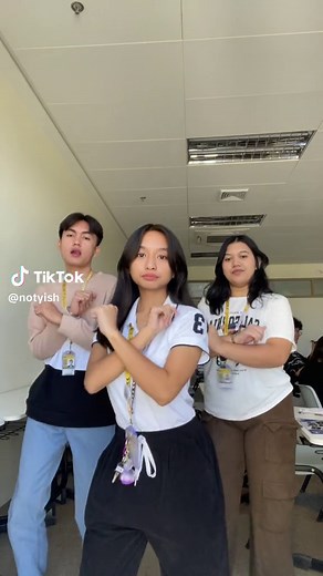 Paw Paw Dance Trend: Popular TikTok Moves Explained