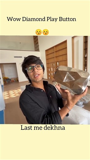 Wow Diamond Play Button 😚#youtubeshorts #playbutton #souravjoshivlogs